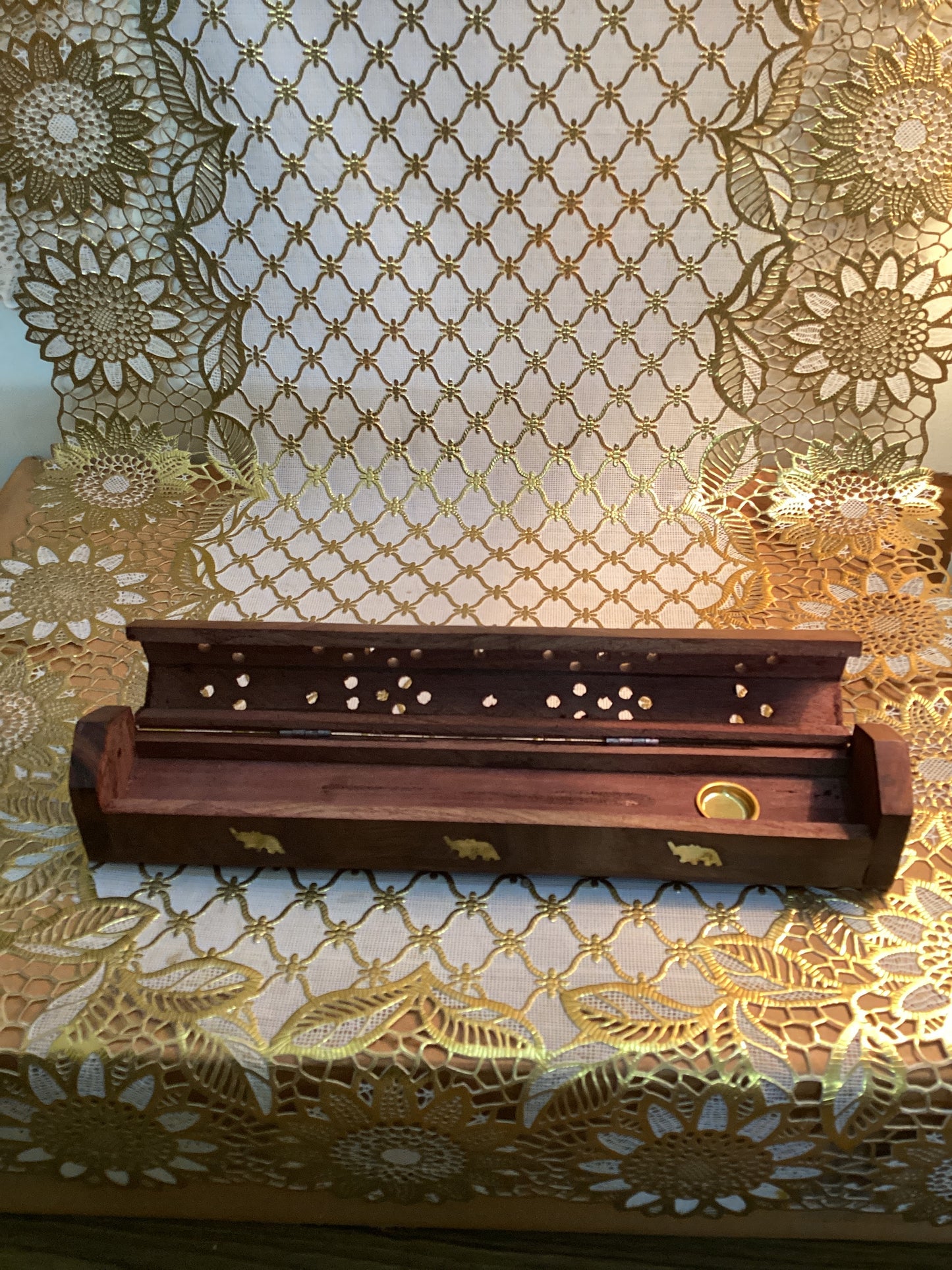 Wooden Handcrafted Agarbatti Holder - Gyos Handicrafts