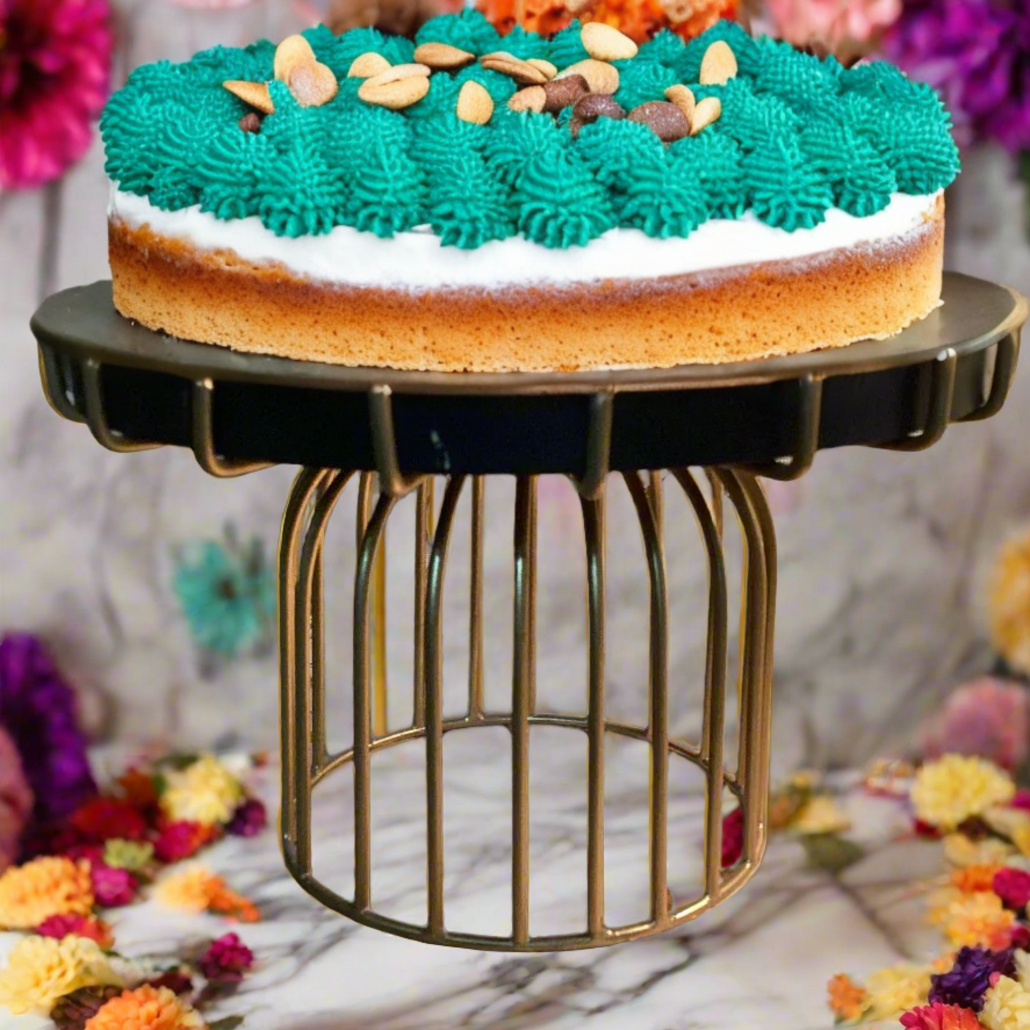 Metallic golden cake stand - Gyos Handicrafts